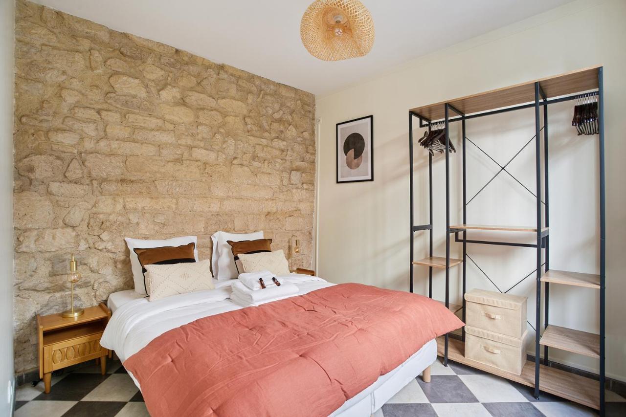 Apartment Center Of Paris By Studio Prestige Экстерьер фото